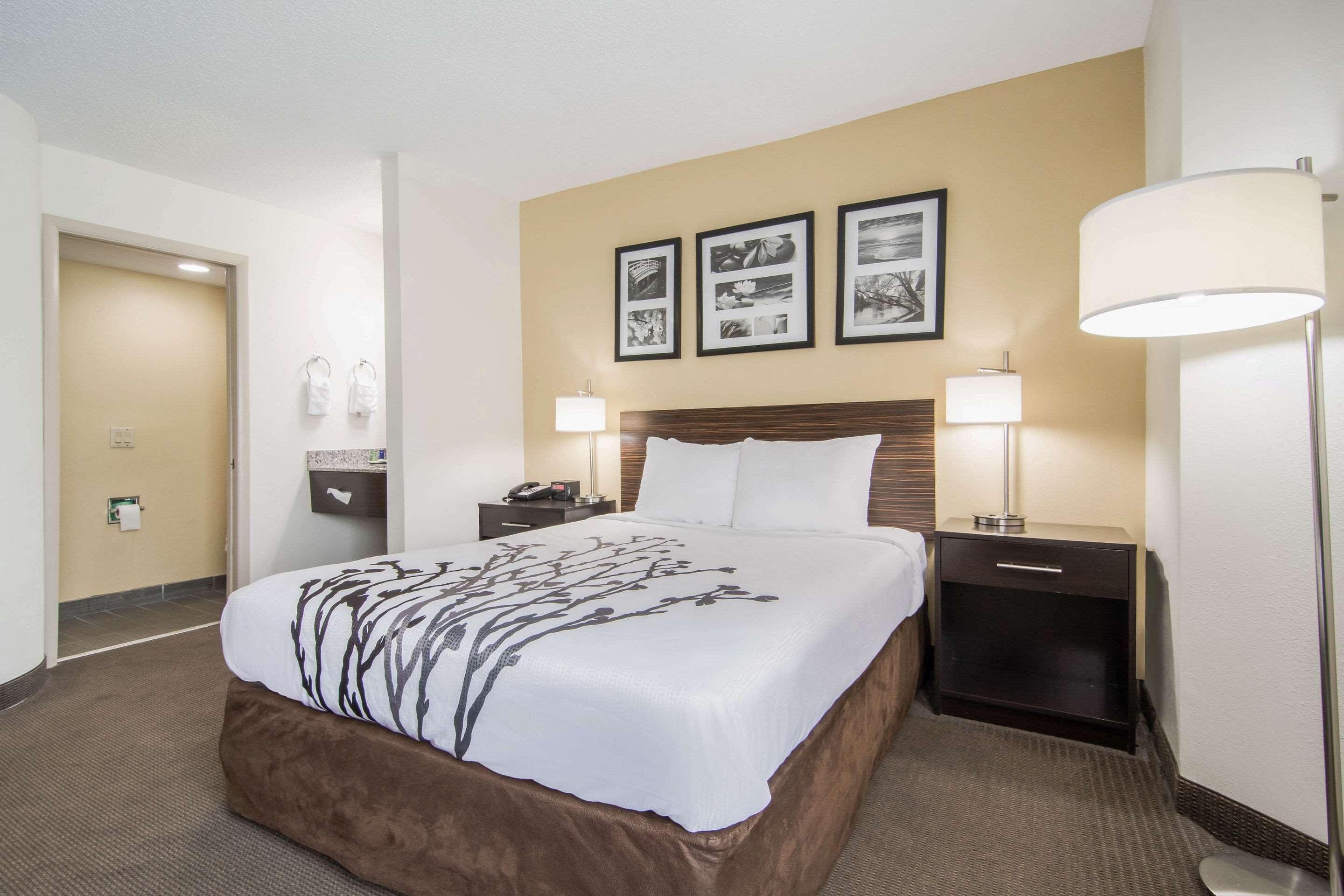 Sleep Inn Henderson I-85 Экстерьер фото